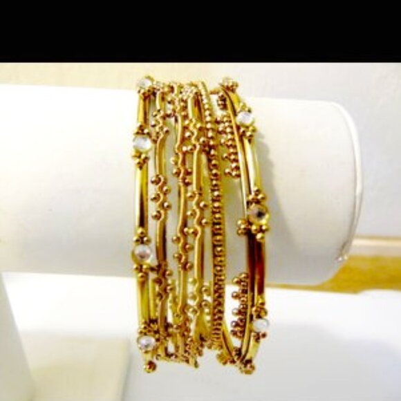 R. J. Graziano Crystal Wide 7 Piece Bangle Set Size 8" - Picture 2 of 8